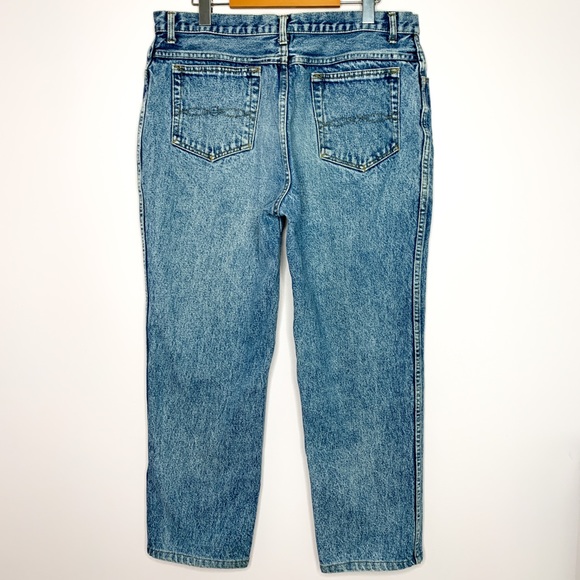 Vintage High waisted Medium Wash Mom Jeans - Picture 1 of 8